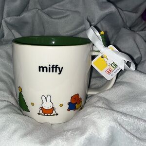MIFFY Ceramic Christmas Jumbo Mug with Green Interior NEW NWT